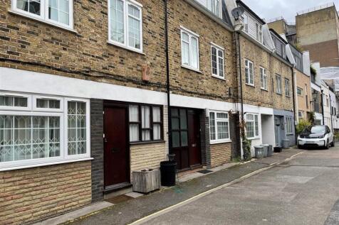 37 Huntsworth Mews.jpg