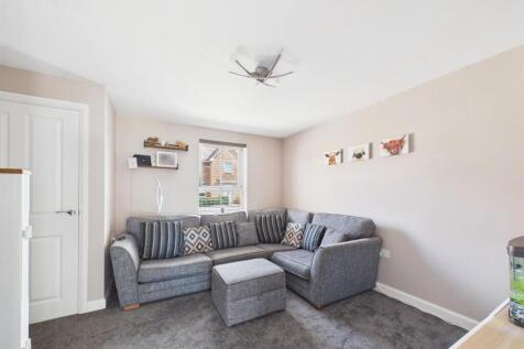lounge 1.jpg