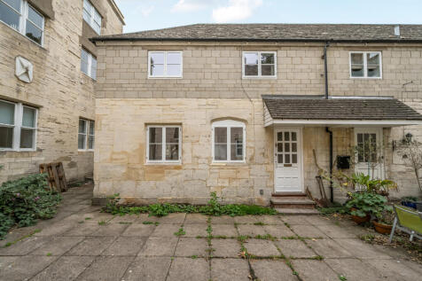 1365521-5-68ef6dc...