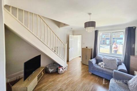 Clover Gardens, Stamford, Lincolnshire, PE9 photo 3