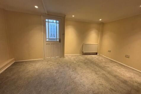 Pembroke Street, Cinderford, Gloucestershire photo 3