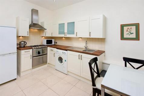 Eat-in Kitchen