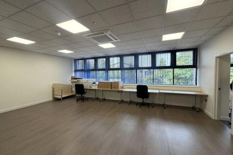 Suite C4, Kingfisher House Kingsway North Team Valley Trading Estate NE11 0JQ photo 4