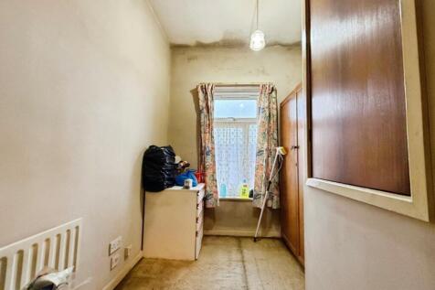 Bolton, BL3 - property photo