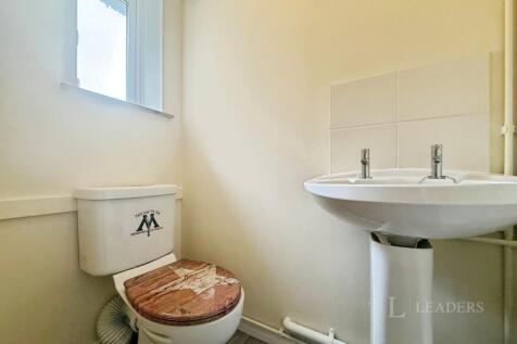 Hawthorn Drive, Scarning, DEREHAM, NR19 photo 2