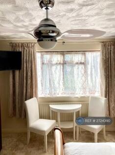 Double Room With En Suite 