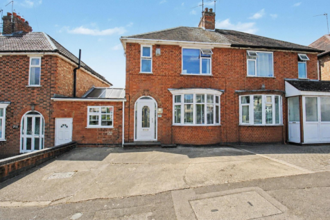 remove bins and car next door.png