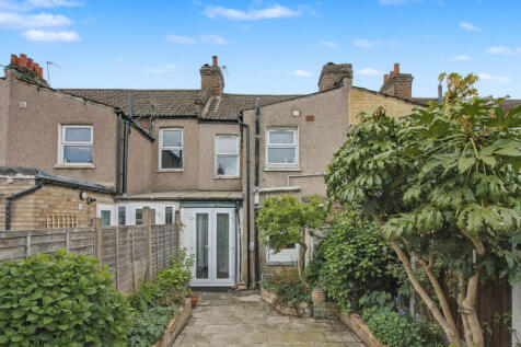 50 Shakespeare Road, Walthamstow, London E17 6AS