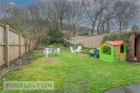 Large Rear Garden