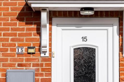 15 Chamomile Way (Spalding)-7.jpg