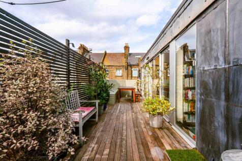 Rampart St 8-18 F11 - 26.jpg