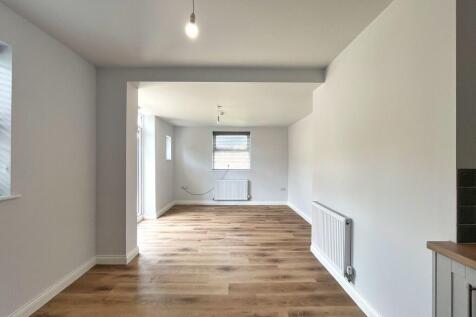 Balmoral Road, Westcliff On Sea photo 3