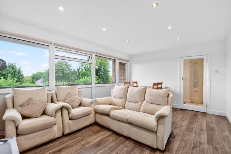4hollinscourt-11.jpg