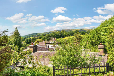 Viewing of the Fe...