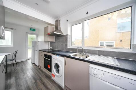 Suncote Avenue, Dunstable, Bedfordshire, LU6 photo 5
