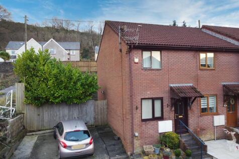 Porth, CF39 - property photo