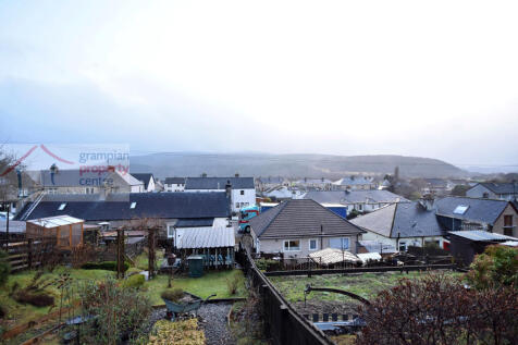 outlook from top of garden .JPG