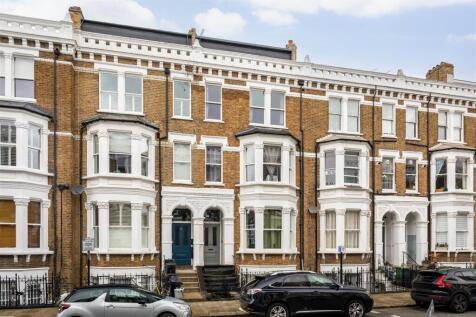 Bolingbroke Road-10.jpg