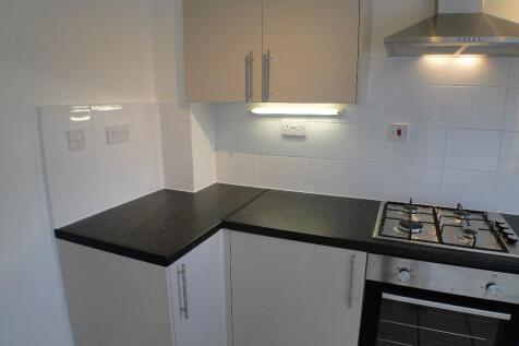 Century Avenue, Oldbrook, Milton Keynes, Buckinghamshire, MK6 photo 4