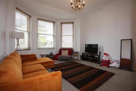 3, 37 Cambridge Road new25 (10).JPG