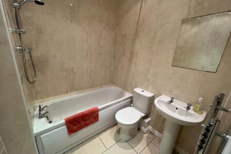 Bathroom.jpeg