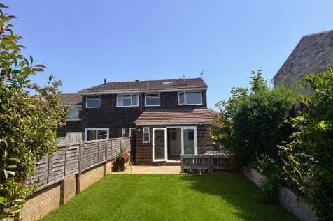 rear garden enhanced.png