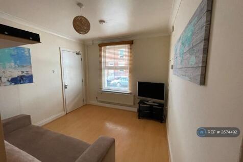 Bedroom Lounge As a Lounge