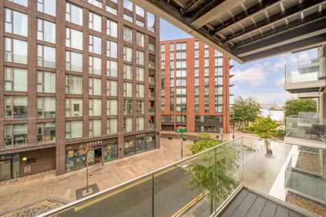 Admiralty Avenue, Royal Wharf photo 4