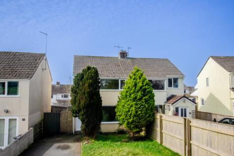 25 Kay Crescent TPS Bodmin 01208 74182-2