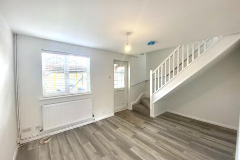 Warblington Close, Chandler's Ford, EASTLEIGH photo 4
