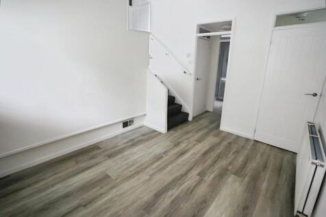 Tiree Court, Seafar, Cumbernauld, North Lanarkshire photo 4