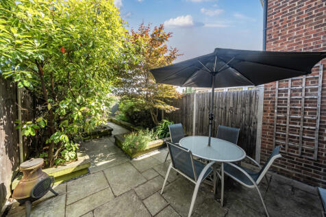 1301079-17-685062...