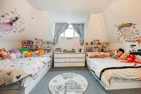 46 Lyndhurst Road-14.jpg