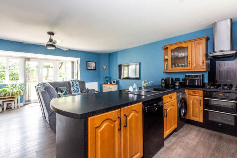 Kitchen/Dining/Fa...
