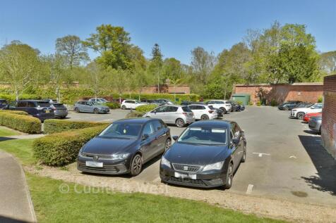Driveway/Parking
