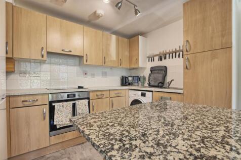 Close up of kitchen.jpg