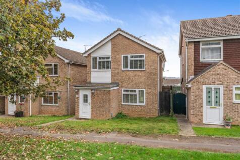 46 Kingfisher Drive, Banbury-1.jpg