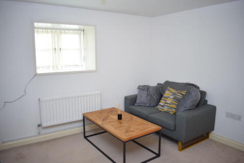 Black Swan Court, Trowbridge photo 4