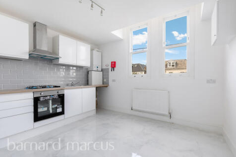 Longley Road, LONDON photo 3