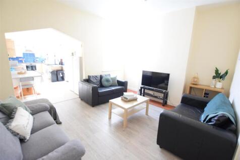 27/28 - West Parade - Student House photo 3