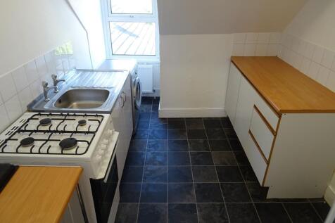 St Micheals Road, Bedford, MK40 photo 2