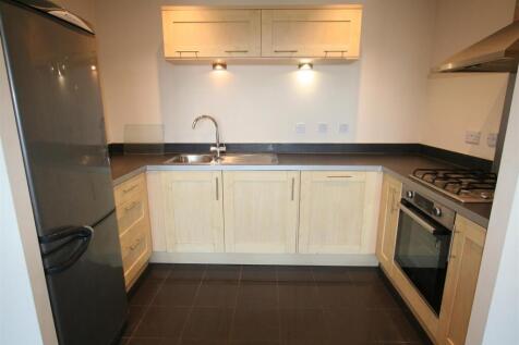 medinahouse,23kitchen.JPG