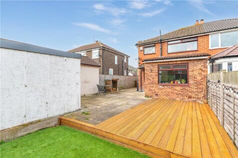 Rear Decking