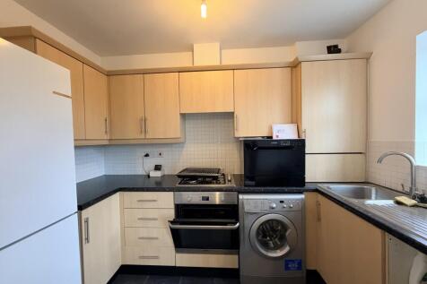 Huxley Court, Stratford-upon-avon, Warwickshire photo 4