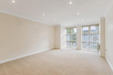 Pendenza, Cobham, Surrey photo 4