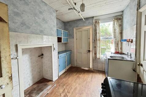 e7f303e5-Photo 208-5-25 2C 2011 2034 2026.jpg