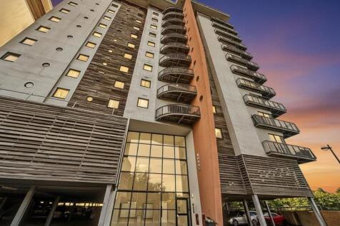 Roma, Victoria Wharf