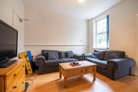 Living Room_.jpg