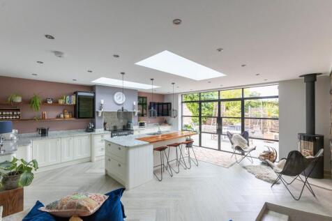 Kitchen to inner courtyard.jpg