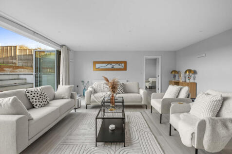 Hill View House, 2a Hillside Rd, SL7 3JY (LOW RES)